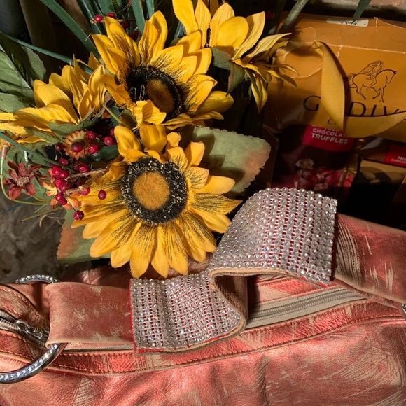 DX Touch Leather Bag - Picture 5 of 8